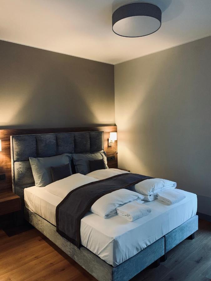 Intergroup Business & Design Hotel Ingolstadt Kosching Buitenkant foto